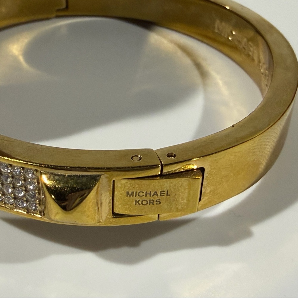 Rare Vintage Michael Kors Gold Pave Czech Crystal Pyramid Stud Bangle Bracelet - Picture 5 of 10
